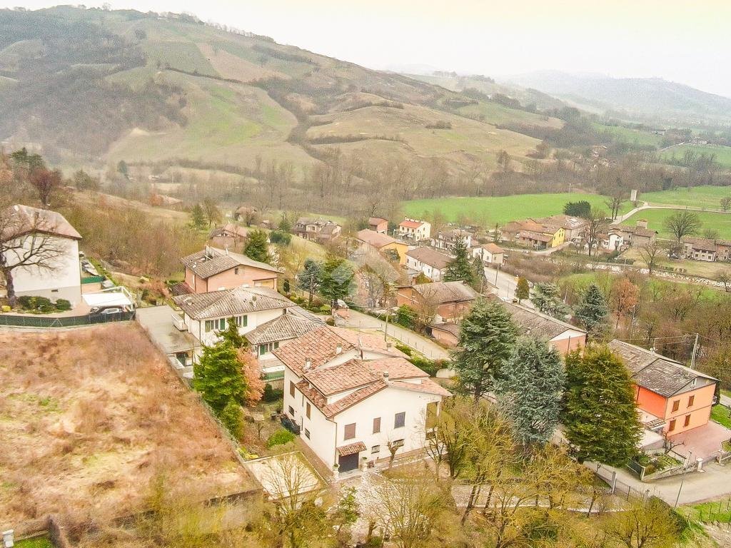 Terreno edificabile Via Marino Serri, Viano - foto 1