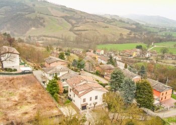 Terreno edificabile Via Marino Serri, Viano - foto 1