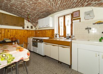 Semi-detached house Borgata Tetto Piglione, Snc, Roaschia - photo 8