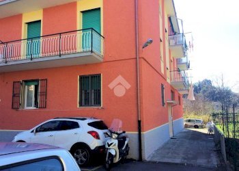 Bilocale Via Pian di Rocco, Carasco - foto 3