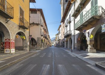 Casa semi indipendente Via Martiri e Caduti per la Libertà, 52, Demonte - foto 3