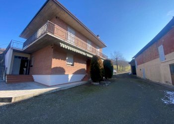 Four-room apartment Prignano sulla Secchia - photo 2