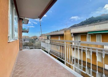 Foto 3 - Two-room apartment Via Crispi, Pietra Ligure - photo 3