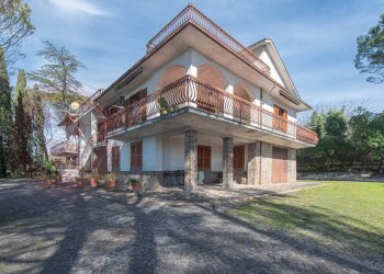 Foto 1 - Villa Strada Sant'Antonino
 
snc, Cassino - foto 1