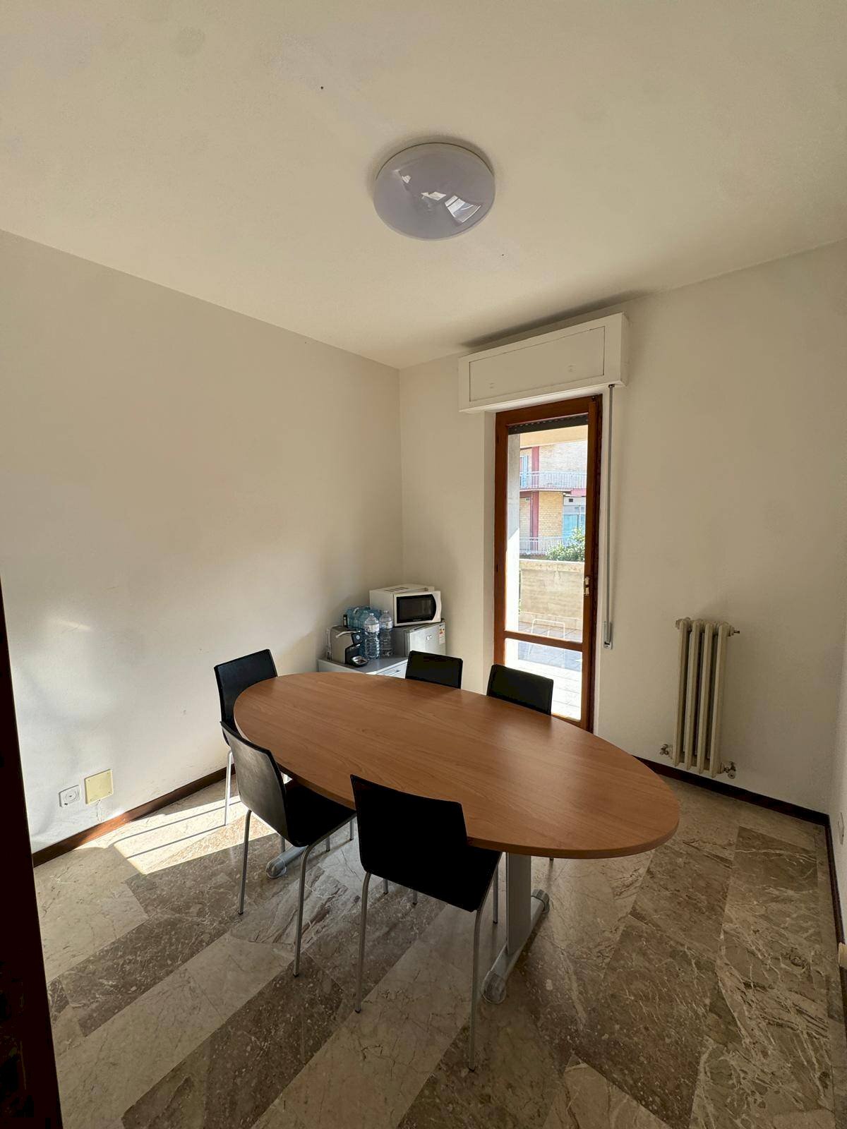 Foto 2 - Locale Commerciale Via Respighi
 
snc, Fermo - foto 2