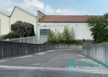 esterno - Ufficio Via Piceni, Gallarate - foto 22