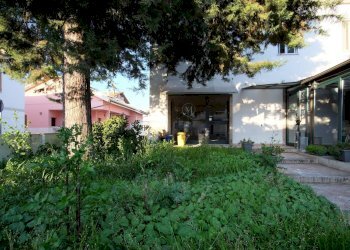 Foto 16 - Locale Commerciale Via Dei Vestini
 
114, Chieti - foto 16