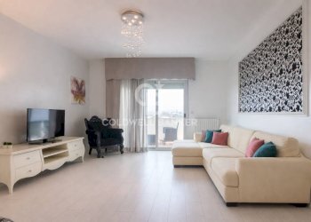 Foto 3 - Quadrilocale Viale Marmolada
 
1, Riccione - foto 3