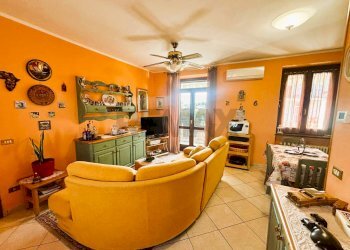 Soggiorno - Casa indipendente Inveruno - foto 2