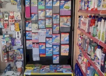Ricezione / Lobby - Commercial Activity Via Garibaldi
91, Cornaredo - photo 9