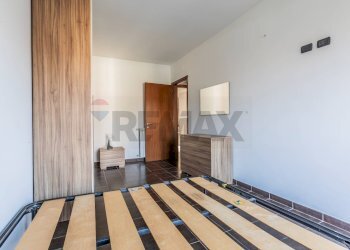 Camera / camera da letto - Bilocale Via Luigi Pomini
 
31, Castellanza - foto 15