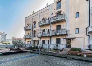 Edificio all\'aperto - Bilocale Via Luigi Pomini
 
31, Castellanza - foto 21