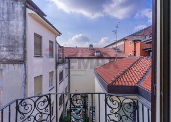 Balcone - Bilocale Corso Fratelli Rosselli
 
10/A, Novara - foto 5