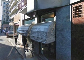 Edificio all\'aperto - Negozio via Puccini
 
15, Varese - foto 13