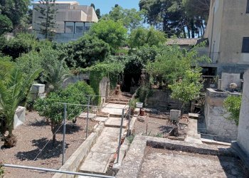 Giardino - Semi-detached house VIA VIRGILIO
 
10, Valderice - photo 1