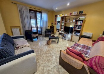 Soggiorno - Three-room apartment Via del Giubileo Magno
 
15, Cefalù - photo 2