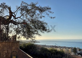 Vista dell\'acqua - Three-room apartment Via del Giubileo Magno
 
15, Cefalù - photo 10