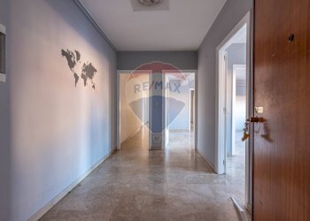 Hall / corridoio - Office Via Francesco Crispi
 
133, Palermo - photo 4