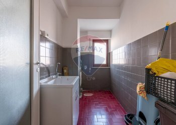 Bagno - Office Via Francesco Crispi
 
133, Palermo - photo 21