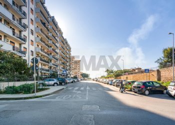 Edificio all\'aperto - Apartment Via Pietro Ermelindo Lungaro
 
3, Palermo - photo 11