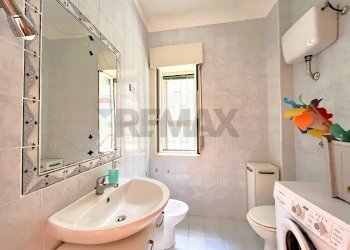 Bagno - Bilocale Via Solfatara
 
101, Pozzuoli - foto 10