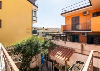 Edificio all\'aperto - Casa indipendente Via San Nicolò
 
13, Aci Catena - foto 12