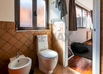 Bagno - Casa indipendente Via San Nicolò
 
13, Aci Catena - foto 16