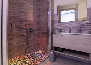 Bagno - Quadrilocale via garibaldi
 
344, Catania - foto 22