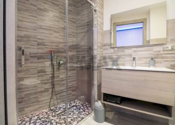 Bagno - Quadrilocale via garibaldi
 
344, Catania - foto 26