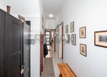 Hall / corridoio - Casa indipendente Via Volturno
 
37, Catania - foto 5