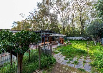 Giardino - Bilocale Via Senna
 
11, Catania - foto 1