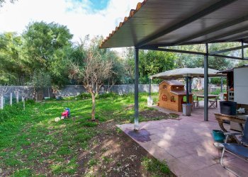 Giardino - Bilocale Via Senna
 
11, Catania - foto 11