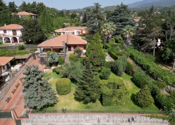 Casa all\'aperto - Villa Via Papa Giovanni XXIII
 
117, Trecastagni - foto 7