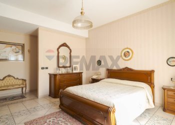 Camera / camera da letto - Villa Via Papa Giovanni XXIII
 
117, Trecastagni - foto 28