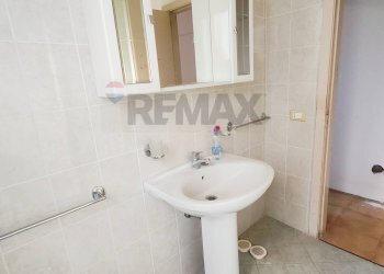 Bagno - Casa semi indipendente Via Archimede
 
210, Misterbianco - foto 17