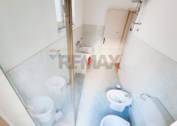 Bagno - Casa semi indipendente Via Archimede
 
210, Misterbianco - foto 25