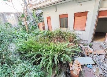 Giardino - Casa semi indipendente Via Archimede
 
210, Misterbianco - foto 37