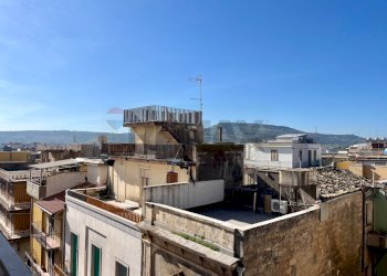 Edificio all\'aperto - Quadrilocale Via Cavour
 
134, Carlentini - foto 9