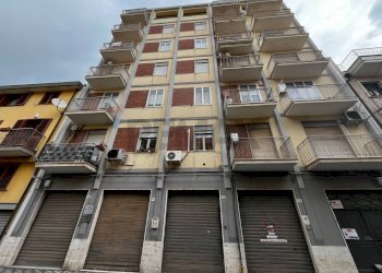 Edificio all\'aperto - Quadrilocale Via Cavour
 
134, Carlentini - foto 14