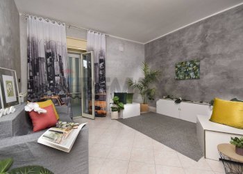 Soggiorno - Quadrilocale Viale Mario Rapisardi
 
727, Catania - foto 6