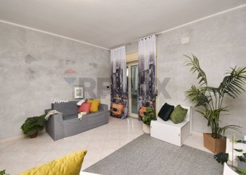 Soggiorno - Quadrilocale Viale Mario Rapisardi
 
727, Catania - foto 7