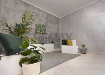 Soggiorno - Quadrilocale Viale Mario Rapisardi
 
727, Catania - foto 13