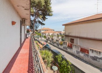 Balcone - Casa semi indipendente via Acero
 
26, Catania - foto 3