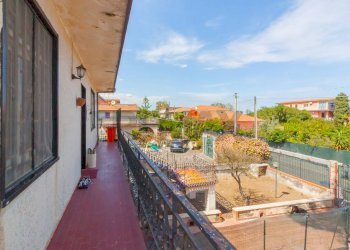 Balcone - Casa semi indipendente via Acero
 
26, Catania - foto 29
