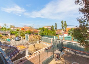 Edificio all\'aperto - Casa semi indipendente via Acero
 
26, Catania - foto 32