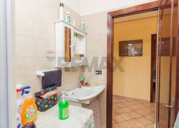 Bagno - Casa semi indipendente via Acero
 
26, Catania - foto 40