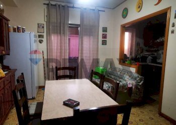 Sala da pranzo - Appartamento cortile purità
 
9, Bronte - foto 4