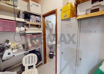 Dispensa di stoccaggio - Locale Commerciale via de ambris
 
69, Viareggio - foto 11