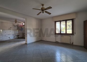 Stanza vuota - Casa semi indipendente VIA DELLE COLMATE
 
38, Fucecchio - foto 7