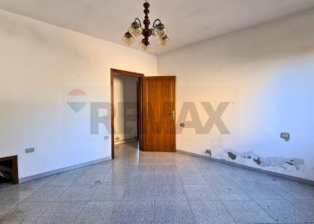 Stanza vuota - Casa semi indipendente VIA DELLE COLMATE
 
38, Fucecchio - foto 10